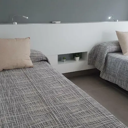 Vivienda Tauro Apartment