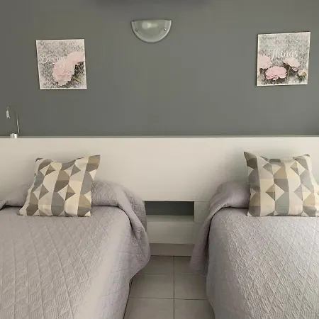 Vivienda Tauro Lägenhet Puerto del Carmen (Lanzarote)