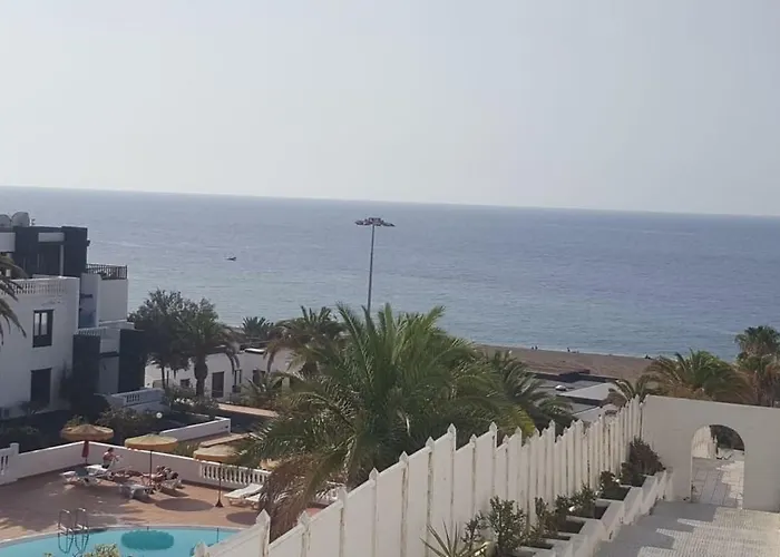 Vivienda Tauro * Puerto del Carmen (Lanzarote)